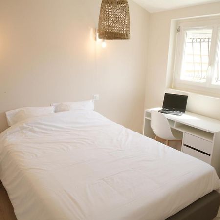 T2 - 28M2 Avec Cour Et Stationnement, Wifi Et Linge Fournis Apartment Angouleme Exterior photo